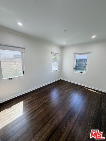 313 S Peck Drive, Beverly Hills, CA 90212