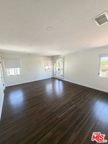 313 S Peck Drive, Beverly Hills, CA 90212