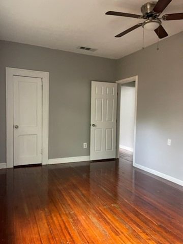 5721 Victor Street, Dallas, TX 75214