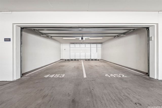 1388 Ala Moana Boulevard 8404, Honolulu, HI 96814