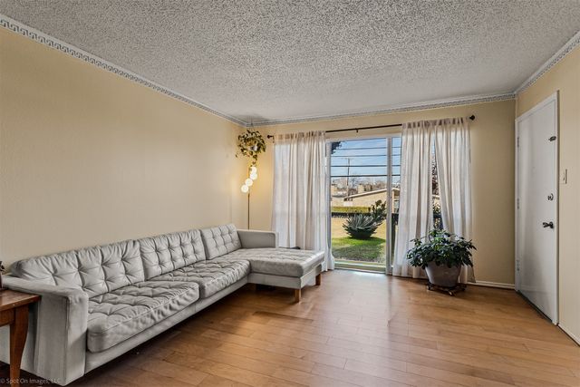 7910 Northaven Road B, Dallas, TX 75230