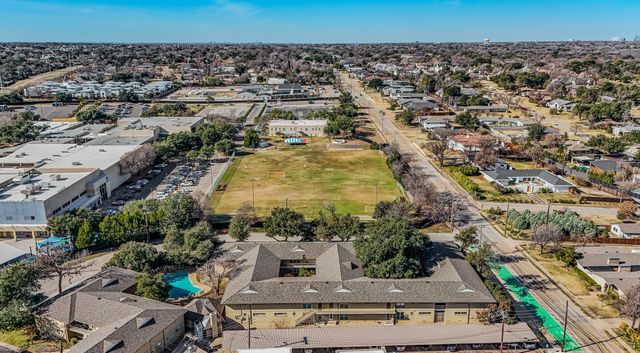 7910 Northaven Road B, Dallas, TX 75230