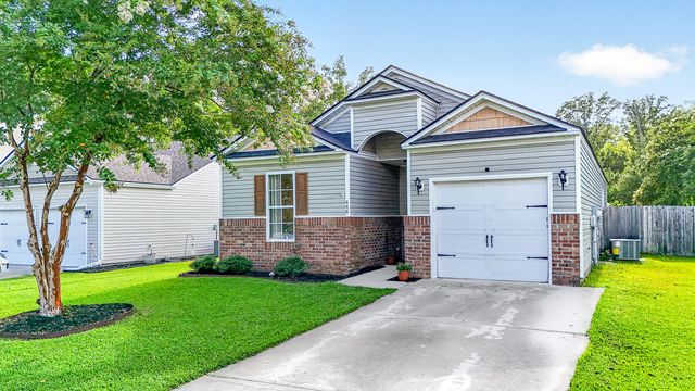 446 Stoney Field Drive, Moncks Corner, SC 29461