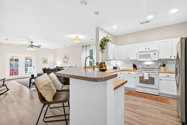446 Stoney Field Drive, Moncks Corner, SC 29461