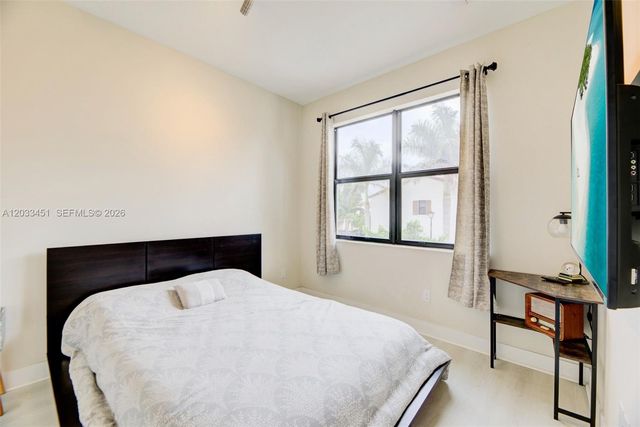 20930 NW 1st Street 0, Pembroke Pines, FL 33029