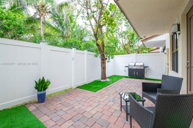 20930 NW 1st Street 0, Pembroke Pines, FL 33029