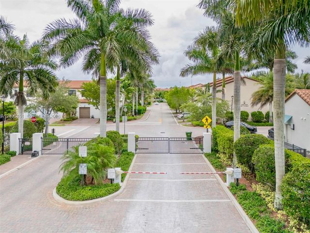 20930 NW 1st Street 0, Pembroke Pines, FL 33029