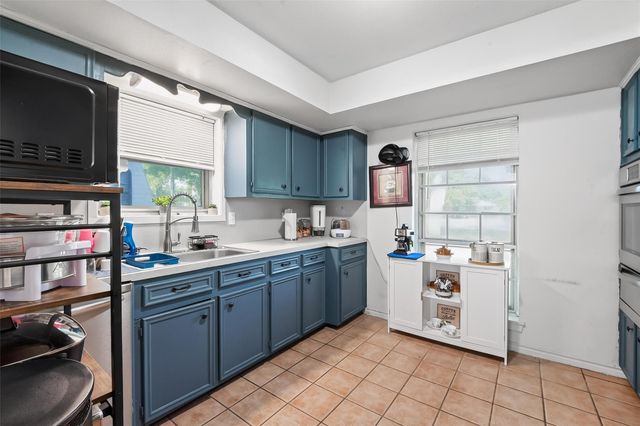 621 Elsbeth Street, Channelview, TX 77530