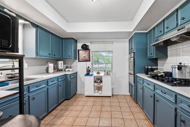 621 Elsbeth Street, Channelview, TX 77530
