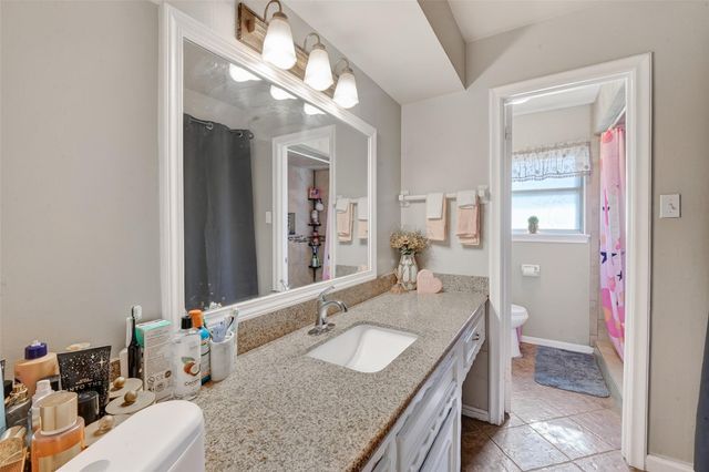 621 Elsbeth Street, Channelview, TX 77530