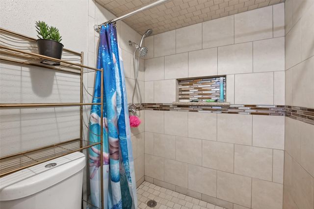 621 Elsbeth Street, Channelview, TX 77530