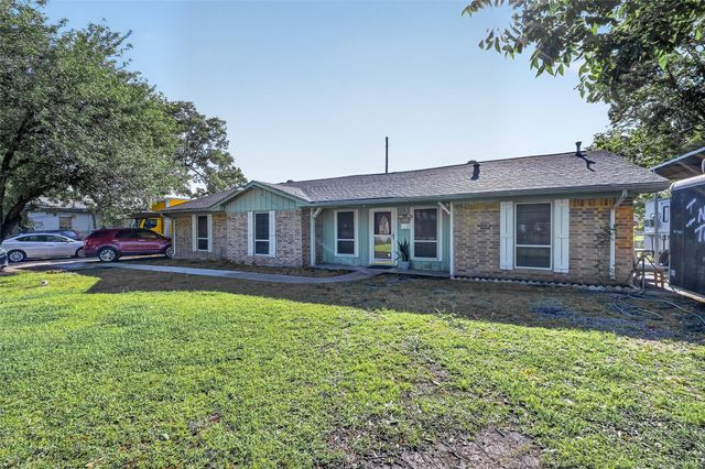 621 Elsbeth Street, Channelview, TX 77530
