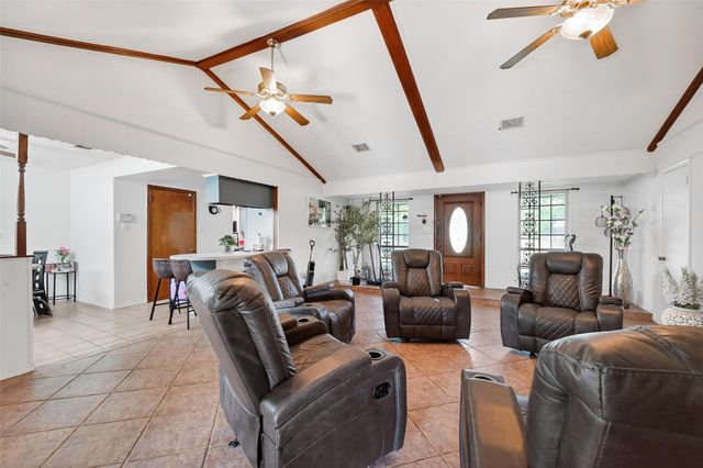 621 Elsbeth Street, Channelview, TX 77530