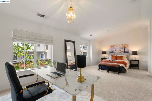 10706 Ian Ln, Dublin, CA 94568