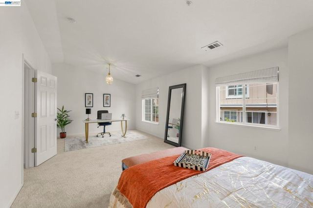 10706 Ian Ln, Dublin, CA 94568