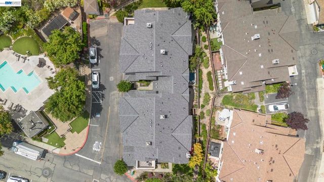 10706 Ian Ln, Dublin, CA 94568