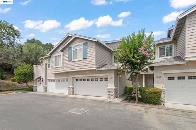 10706 Ian Ln, Dublin, CA 94568