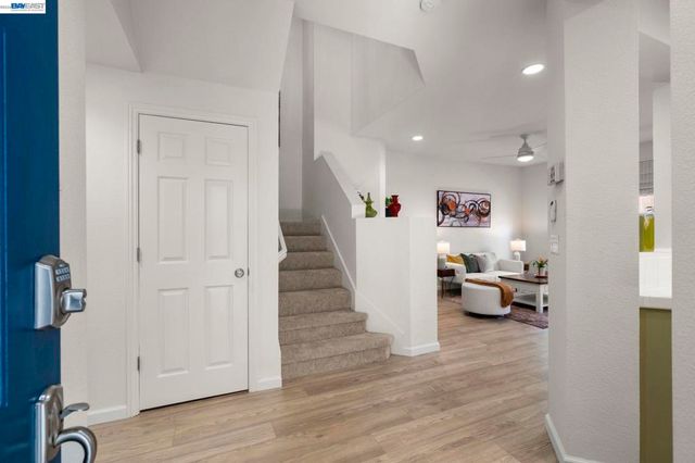 10706 Ian Ln, Dublin, CA 94568