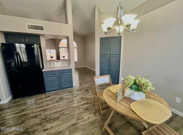 4857 W Kristal Way, Glendale, AZ 85308