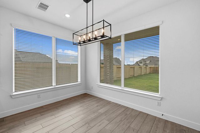 414 Lone Ranger Drive, Montgomery, TX 77316