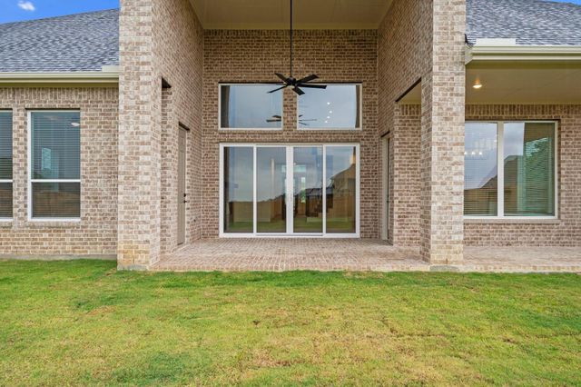 414 Lone Ranger Drive, Montgomery, TX 77316