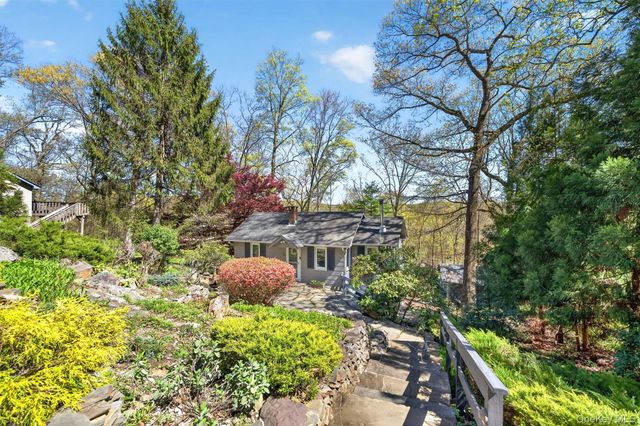 84 Blueberry Hill, Greenwood Lake, NY 10925