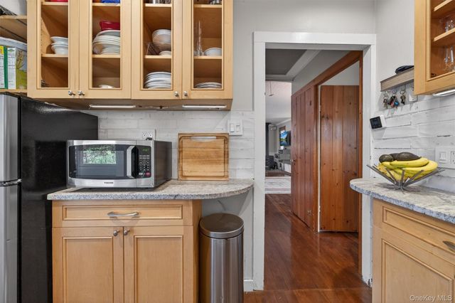 84 Blueberry Hill, Greenwood Lake, NY 10925