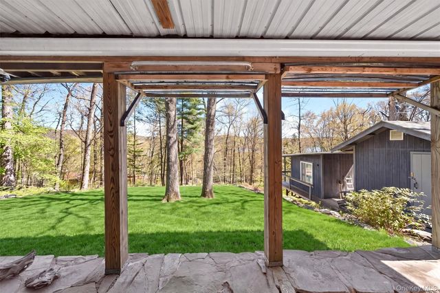 84 Blueberry Hill, Greenwood Lake, NY 10925