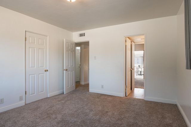 7902 Morrow Avenue NE, Albuquerque, NM 87110