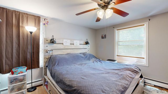 15 Hemlock Forest, Dover, NH 03801