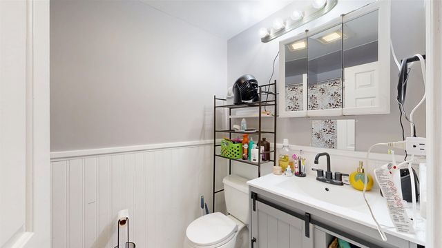 15 Hemlock Forest, Dover, NH 03801