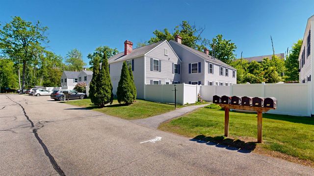 15 Hemlock Forest, Dover, NH 03801
