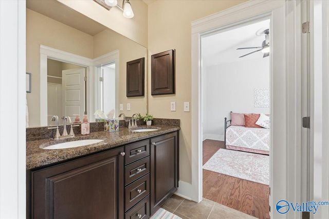 63 Walnut Cove Boulevard SW, Huntsville, AL 35824