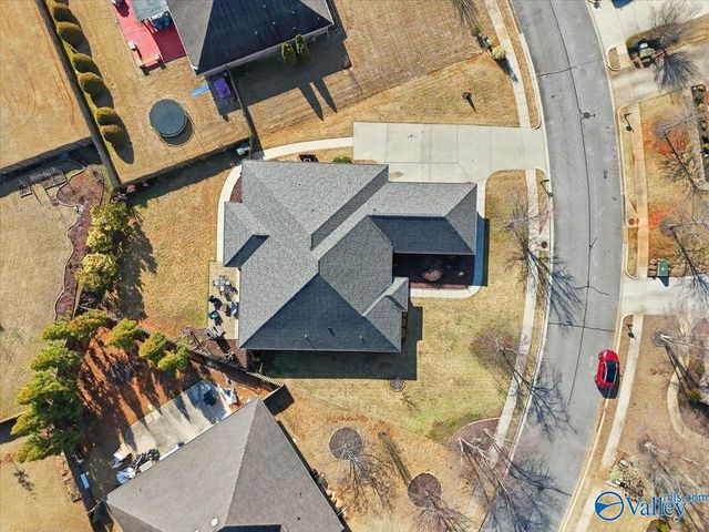 63 Walnut Cove Boulevard SW, Huntsville, AL 35824