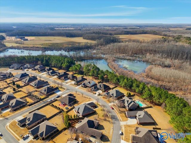 63 Walnut Cove Boulevard SW, Huntsville, AL 35824