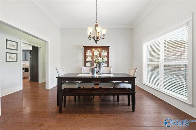 63 Walnut Cove Boulevard SW, Huntsville, AL 35824