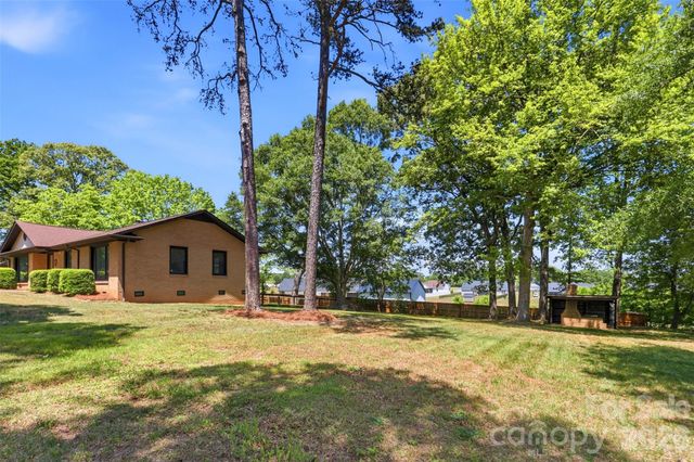 4413 Polk Ford Road, Stanfield, NC 28163
