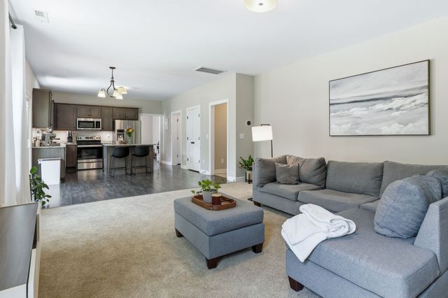 304 Cadet Ct, Spring Hill, TN 37174