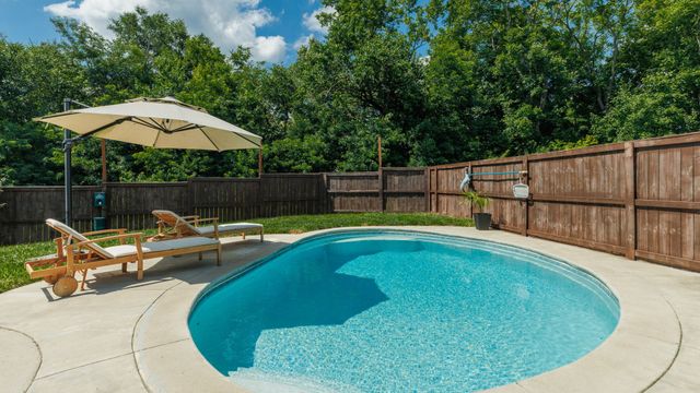 304 Cadet Ct, Spring Hill, TN 37174