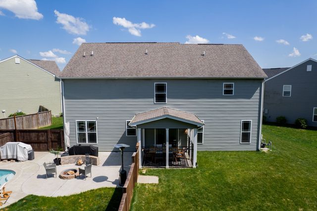 304 Cadet Ct, Spring Hill, TN 37174