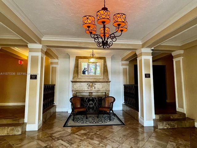 536 14th Street 101, Miami Beach, FL 33139