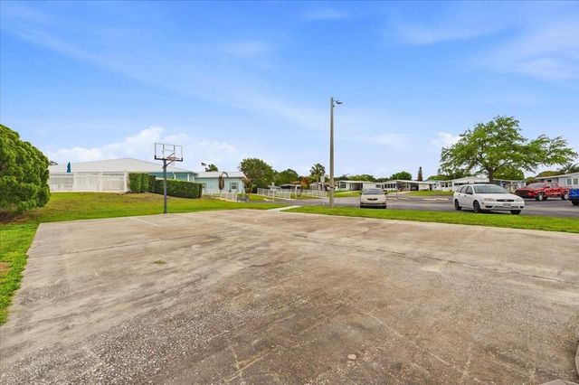 1798 FOX HILL DRIVE, Lakeland, FL 33810