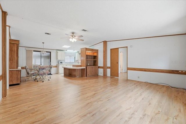 1798 FOX HILL DRIVE, Lakeland, FL 33810