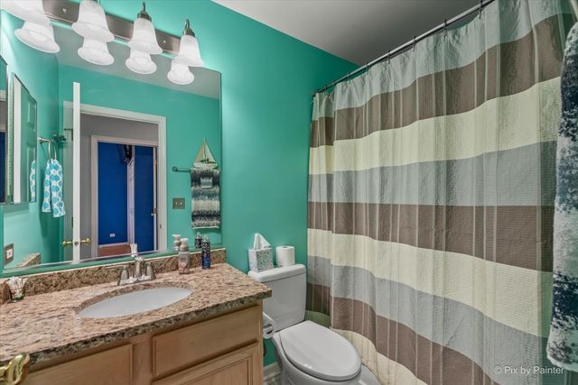 741 Wedgewood Circle, Lake In The Hills, IL 60156