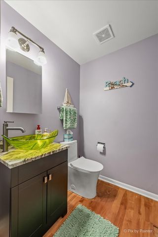 741 Wedgewood Circle, Lake In The Hills, IL 60156