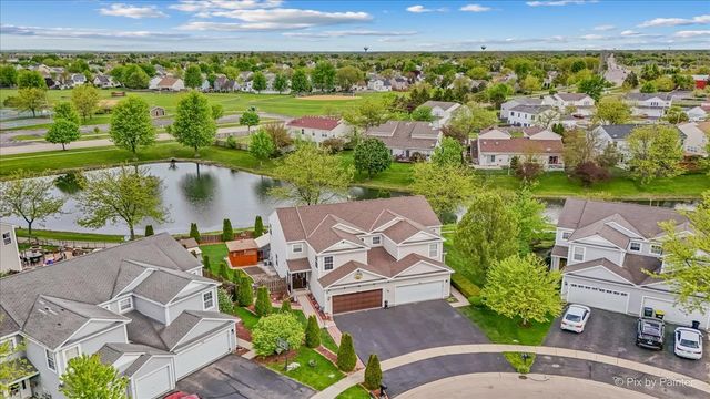 741 Wedgewood Circle, Lake In The Hills, IL 60156
