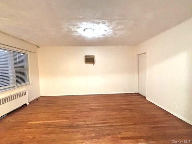 238-23 148th Drive 1st Floor, Rosedale, NY 11422
