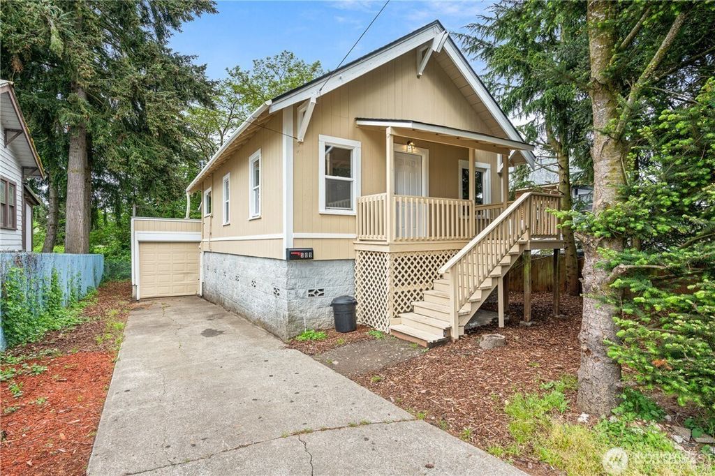 509 Yew Street, Centralia, WA 98531