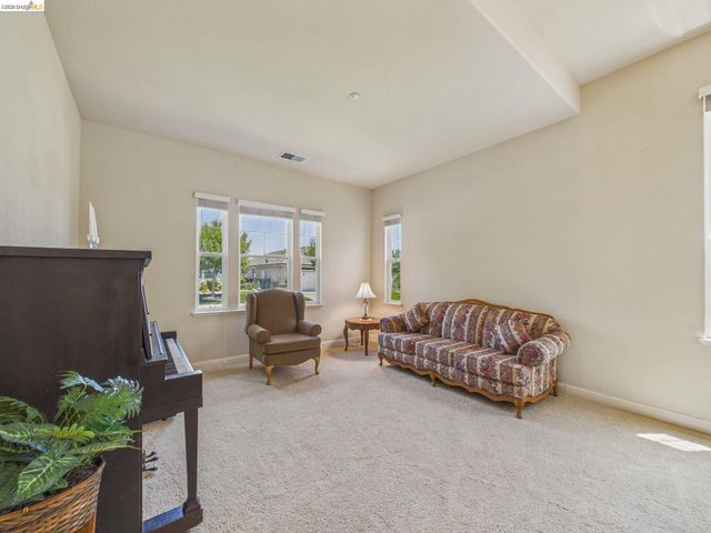 1035 Bismarck Ter, Brentwood, CA 94513