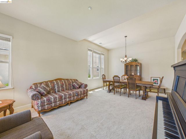 1035 Bismarck Ter, Brentwood, CA 94513